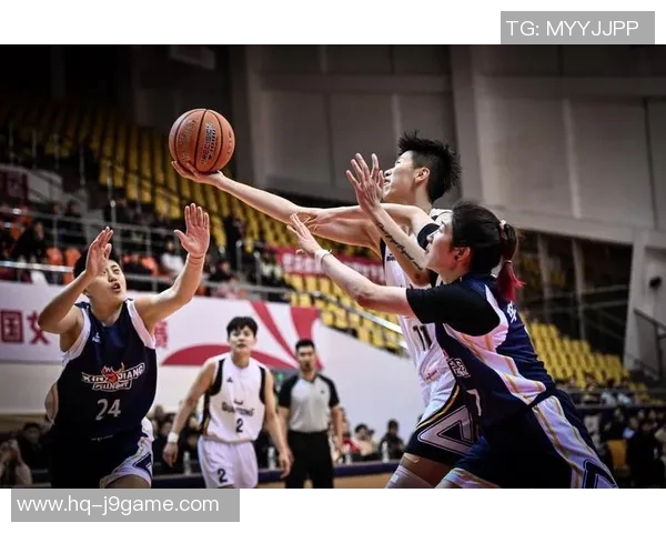 迈阿密热火与多伦多Raptors的激烈对决展现篮球魅力与团队精神